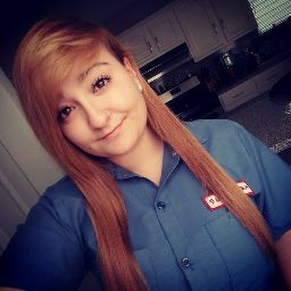 Meet your Posher, Erika